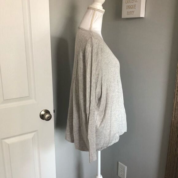 NWT Subtle Luxury Fog Colored Sweater - Picture 3 of 7